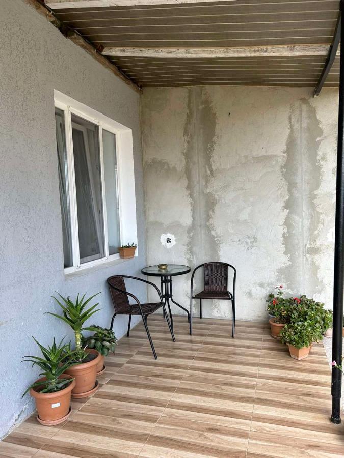 Apartamento Beehives Kutaisi Exterior foto